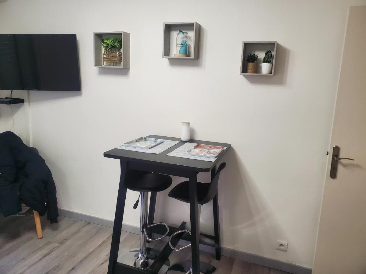 Appartement Joli Petit Studio Au Centre De Carry Le Rouet Extérieur photo